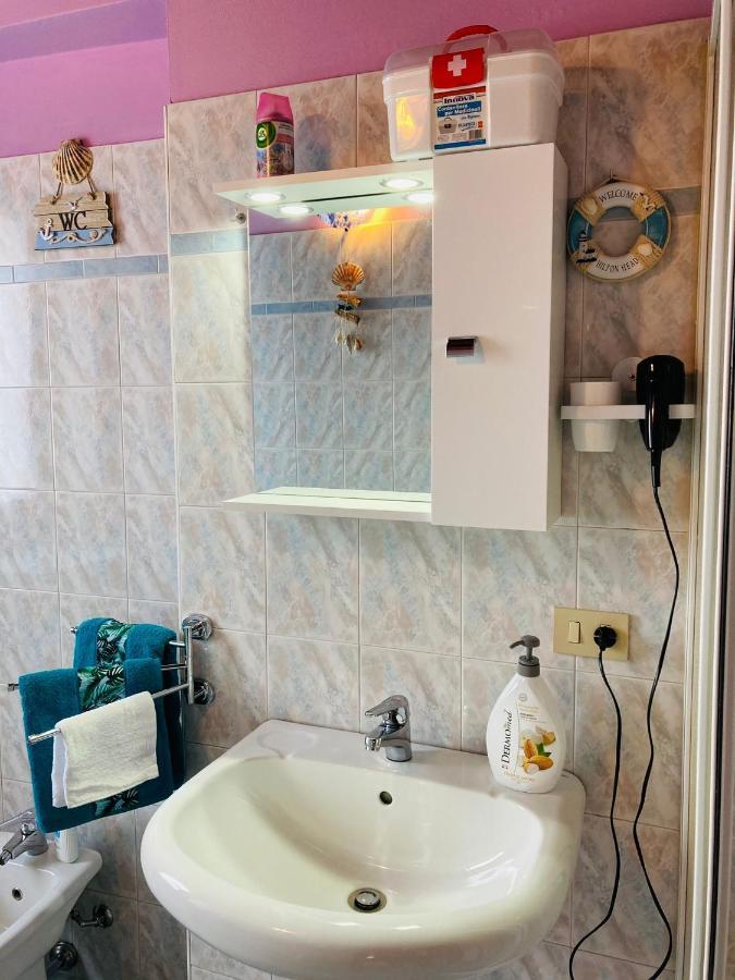Palm Beach - Your Private And Complete Apartment In Десенцано дел Гарда Екстериор снимка
