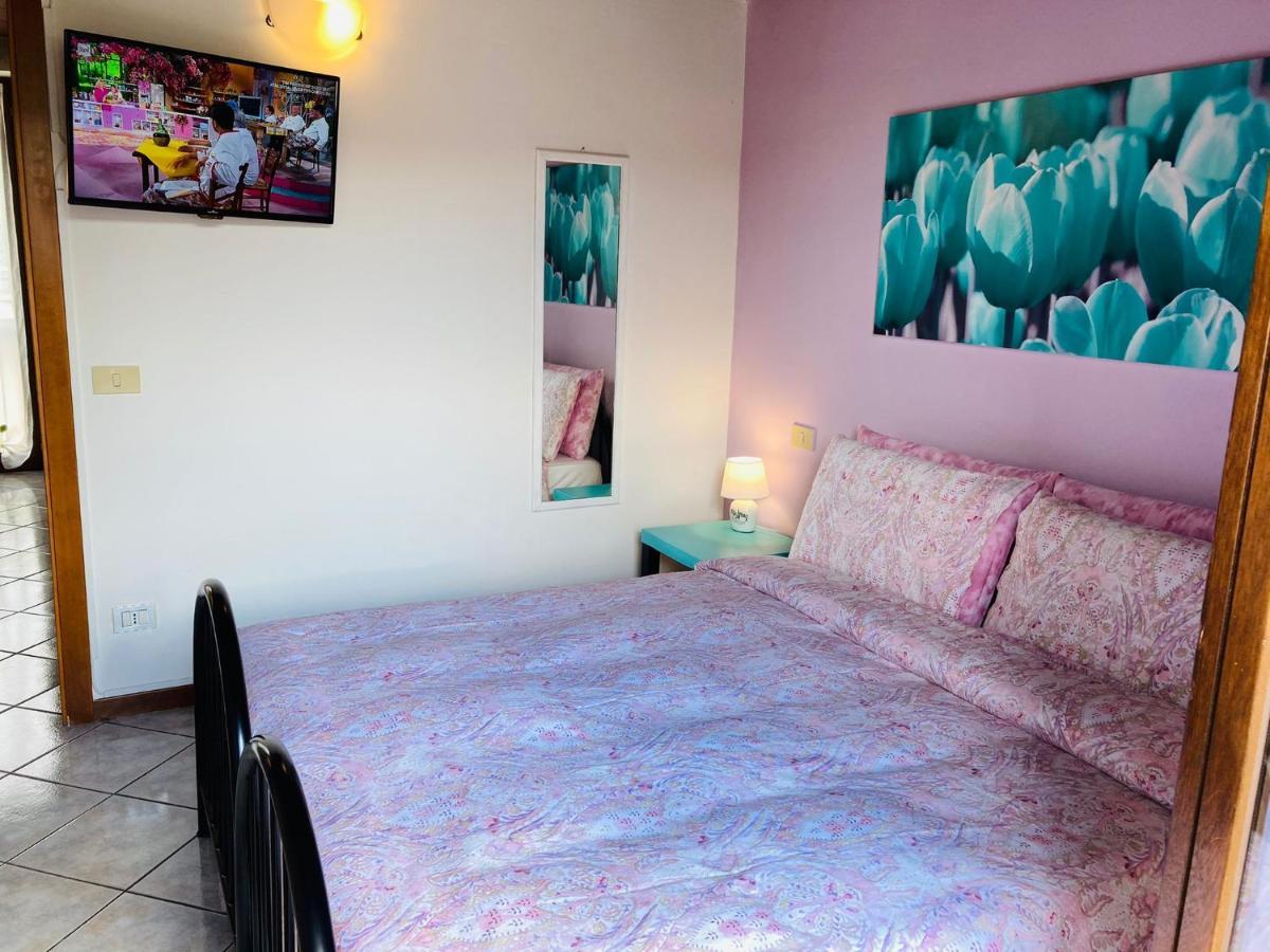 Palm Beach - Your Private And Complete Apartment In Десенцано дел Гарда Екстериор снимка